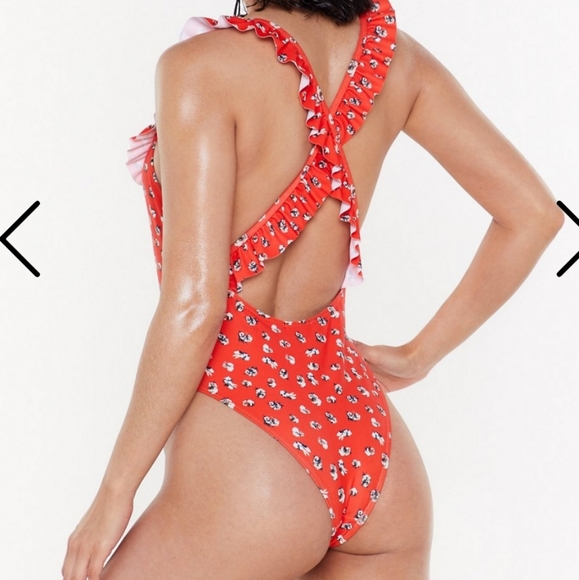 🏝 NASTY GAL DITSY HIGH LEG ONCE PIECE SWIMSUIT - Picture 3 of 4